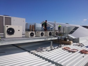 Crinit refrigeration condensing units